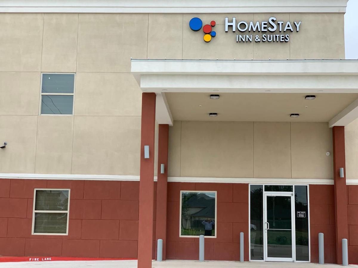 Homestay Inn & Suites Edinburg Bagian luar foto