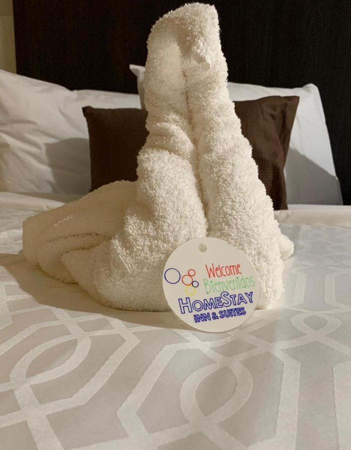 Homestay Inn & Suites Edinburg Bagian luar foto